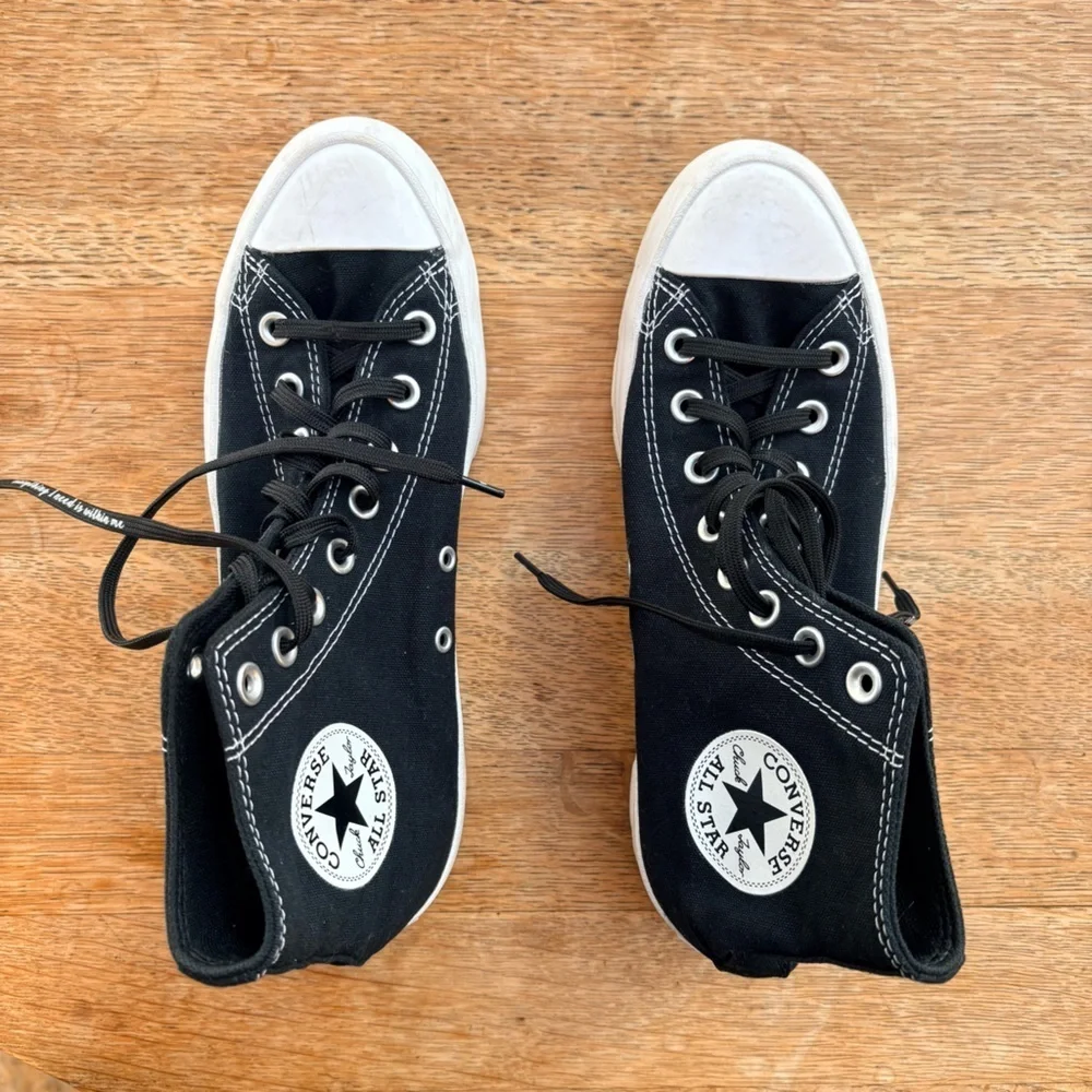 Converse Chuck Taylor All Star Lugged High Top Sneakers